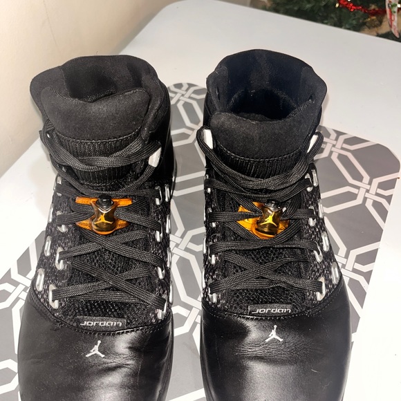 AIR JORDAN XVII 17 OG BLACK METALLIC SILVER - Picture 2 of 13